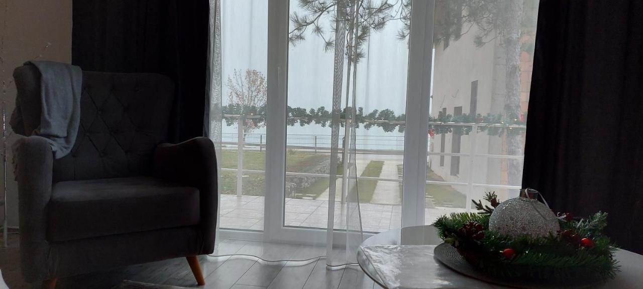 Fenix Apartment & Rooms Vinci Εξωτερικό φωτογραφία