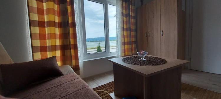 Fenix Apartment & Rooms Vinci Εξωτερικό φωτογραφία
